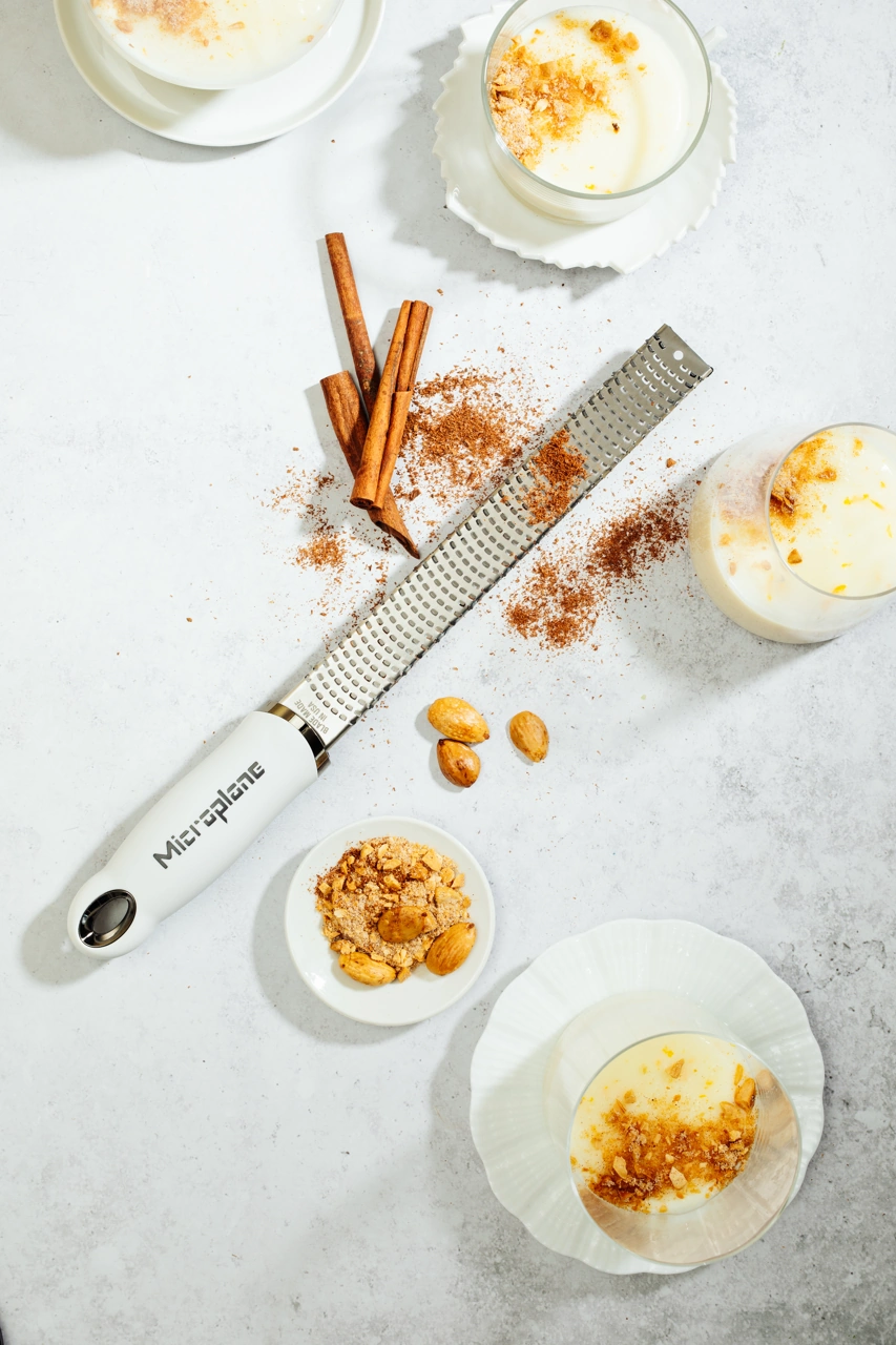 Microplane Parmesan und Zesterreibe Premium weiß weiß 2