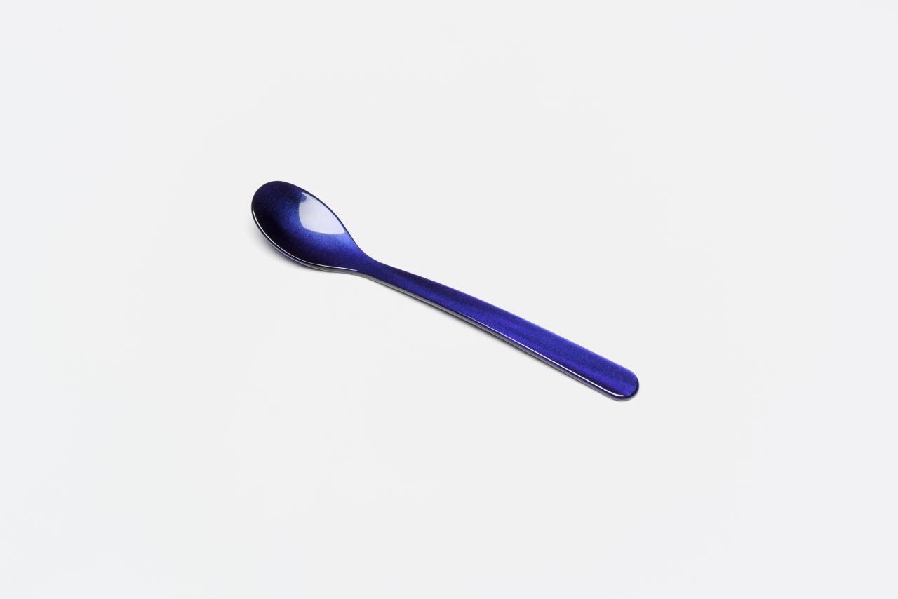 Joghurtlöffel in Perlmutt Optik marineblau 1