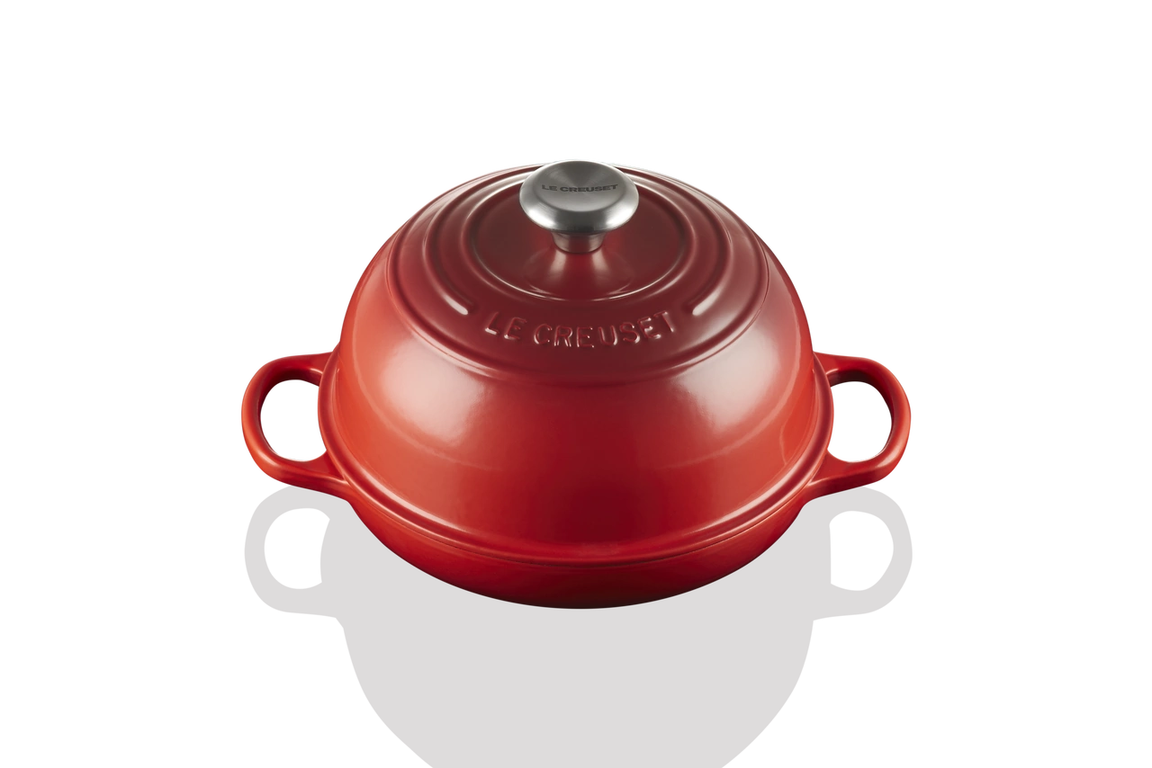Le Creuset Gusseisen Brot Bräter kirschrot 2
