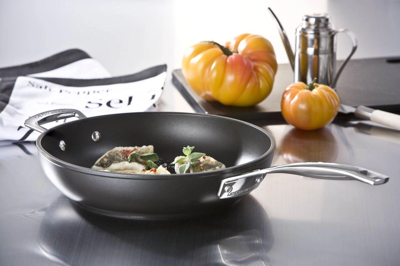 Le Creuset Aluminium Schmorpfanne beschichtet 26 cm 4