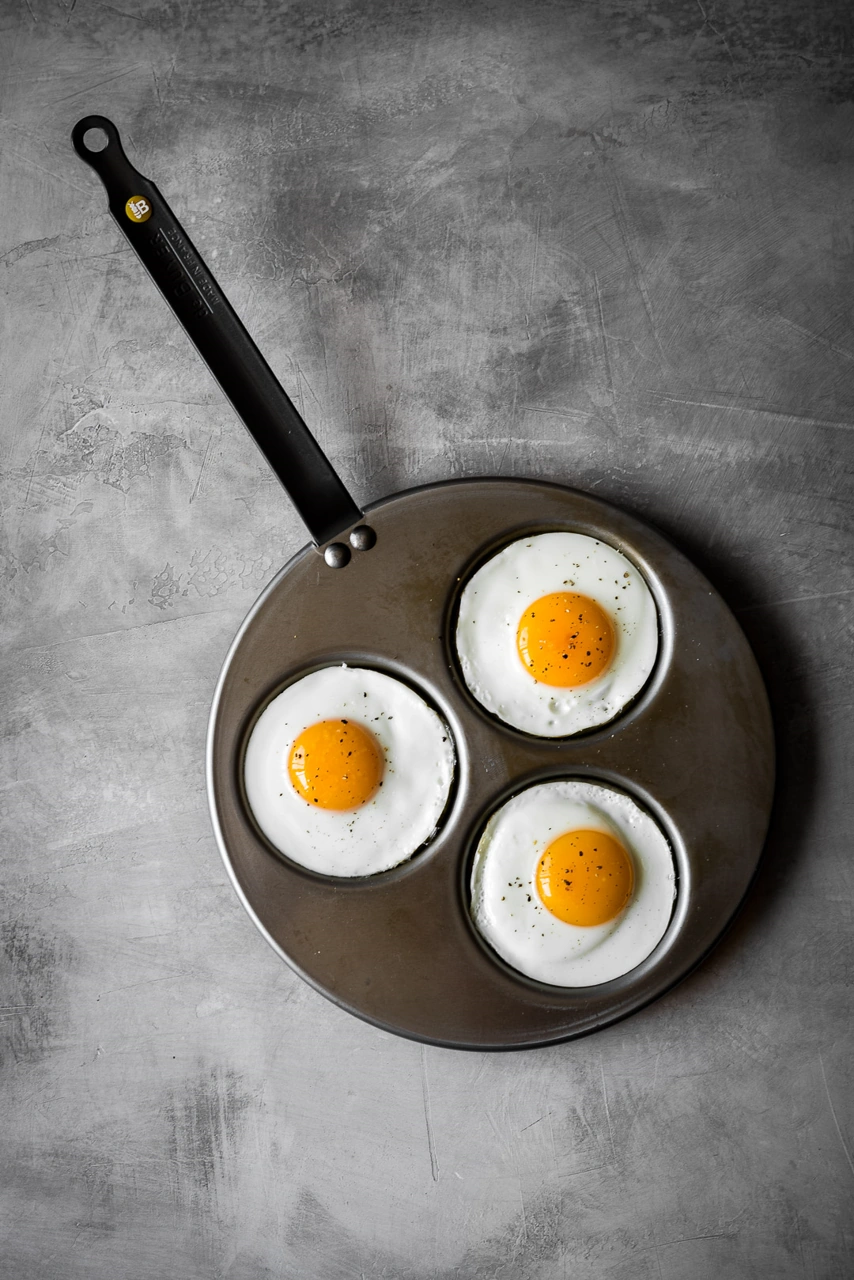 De Buyer Pfanne für 3 Blinis - Eisenpfanne 6