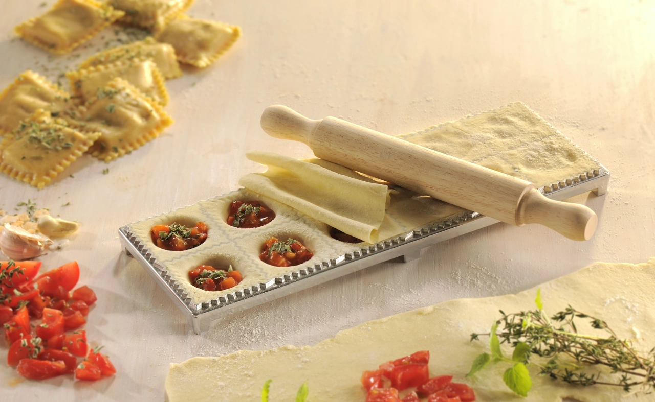 Gefu Ravioli- und Maultaschenbrett 3-teilig 2