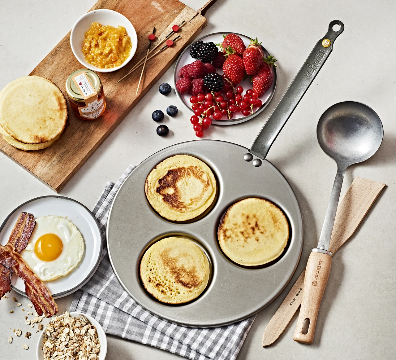 De Buyer Pfanne für 3 Blinis - Eisenpfanne 5
