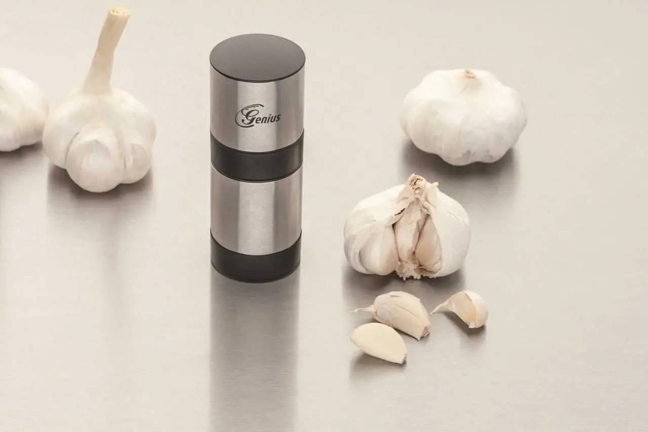 Genius Knoblauchschneider Edelstahl 3
