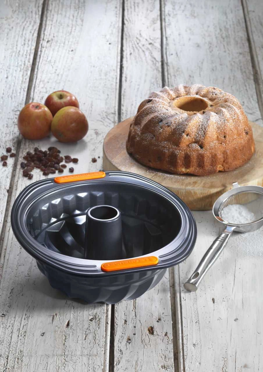 Le Creuset Guglhupf Backform 2